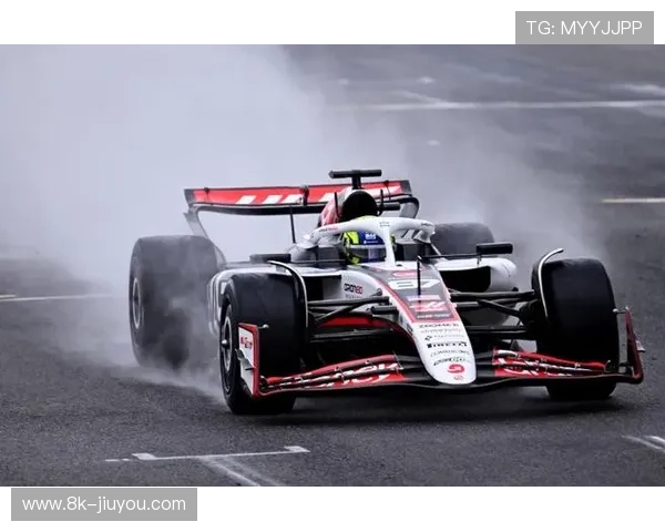 迈凯伦领队斯特拉坦言拉斯维加斯低温对赛车单圈表现构成挑战