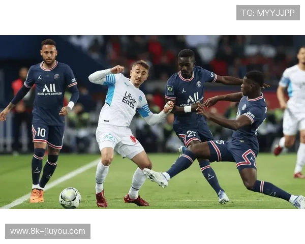 马赛球迷骚乱致看台处罚,主场气氛或受影响 马赛球迷骚乱致看台处罚,主场气氛或受影响